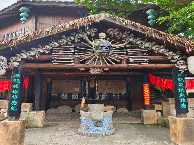 丰都鬼城1